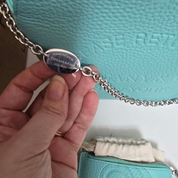 Tiffany & Co. Aqua Leather Shoulder Bag & Matching Tiffany WALLET - Picture 7 of 8